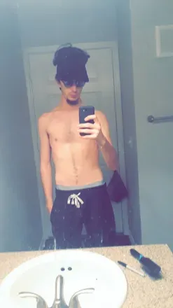 OnlyFans cuenta kodakwhite21 avatar 1