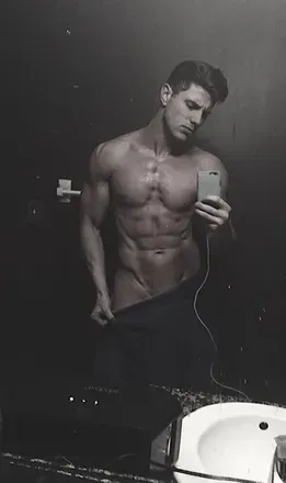 OnlyFans cuenta scottythehottieof avatar 1