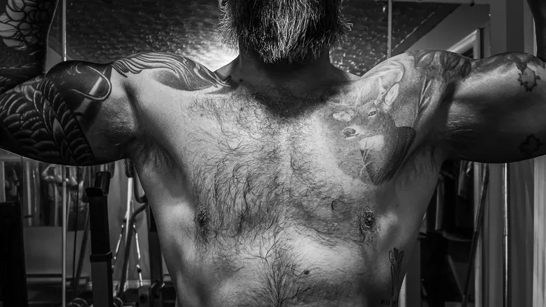 OnlyFans cuenta ofironandink header 2
