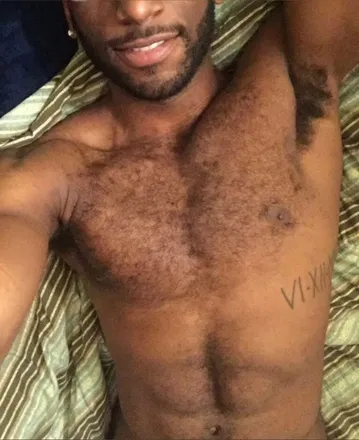 OnlyFans cuenta musclebearva header 2