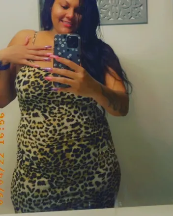 OnlyFans cuenta mommianna23 header 2