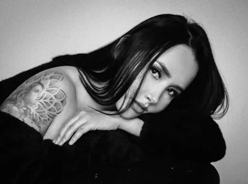 OnlyFans cuenta valeriebenz header 2