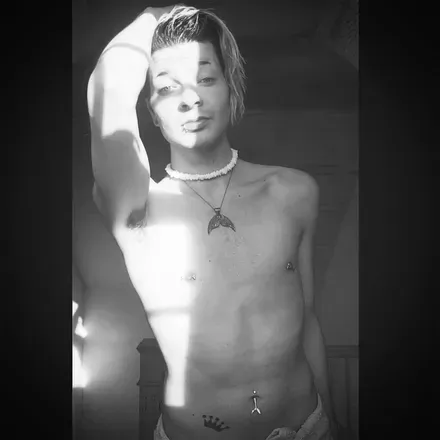 OnlyFans cuenta rlove23v avatar 1