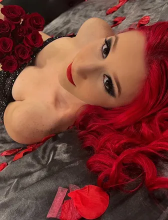 OnlyFans cuenta alliekins21 header 2