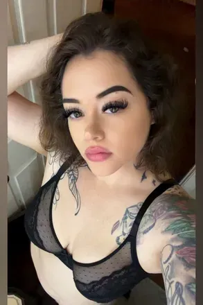 OnlyFans account  puddleofroses avatar 1