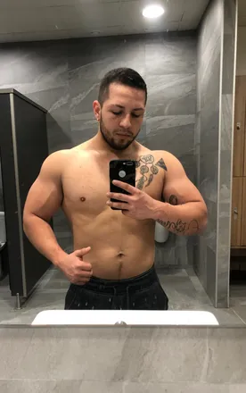 OnlyFans account  stiff.zip header 2
