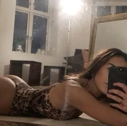 OnlyFans cuenta sophielouiserose avatar 1