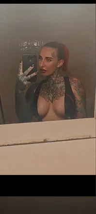 OnlyFans cuenta iammemole header 2