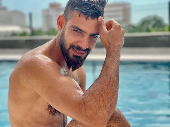OnlyFans cuenta kurdishmanxxl header 2