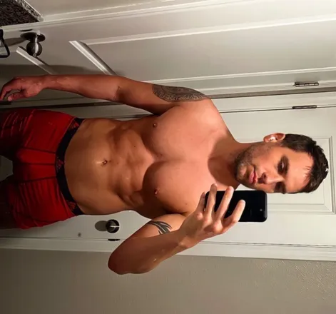 OnlyFans cuenta steverunsthaworld header 2