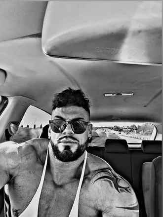 OnlyFans cuenta dominatoralpha21x17.90 header 2