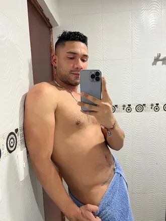 OnlyFans cuenta ronaldovelsque1 avatar 1