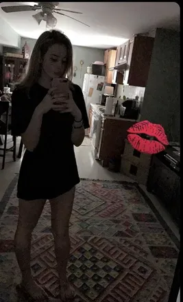 OnlyFans cuenta peachyyykeen19 avatar 1