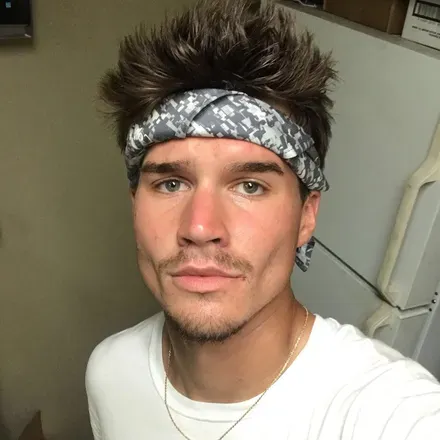 OnlyFans cuenta twebb98 avatar 1