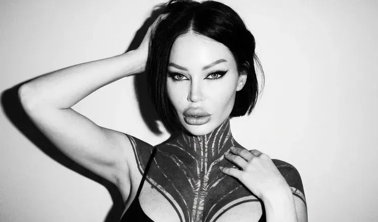 OnlyFans account  pa-lomy header 2