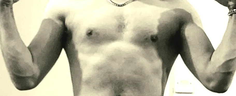 OnlyFans account  ben.2103 header 2