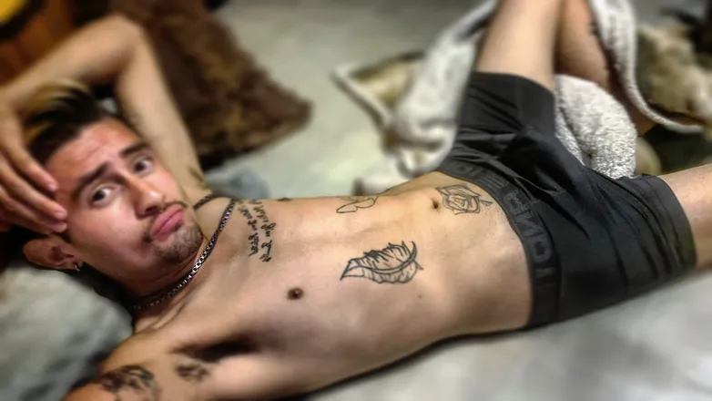OnlyFans cuenta sexylatin_twink53 header 2