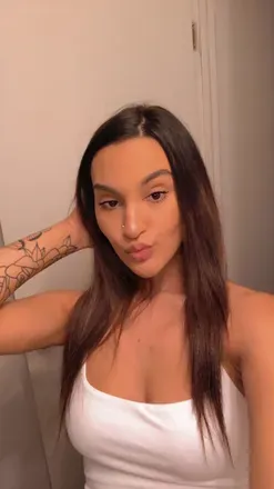 OnlyFans account  kmackenz avatar 1