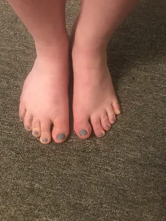 OnlyFans cuenta nikkieraysfeet header 2