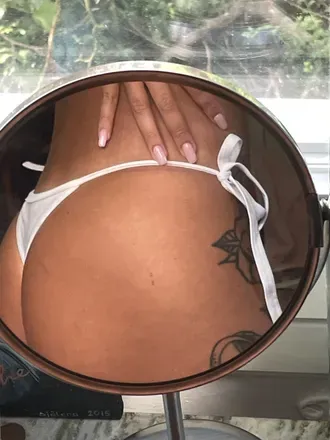 OnlyFans cuenta livvdoll01 header 2