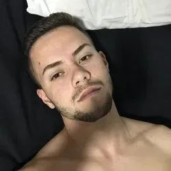 OnlyFans cuenta kennethzamoram avatar 1