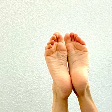 OnlyFans account  pinkmamafeet avatar 1