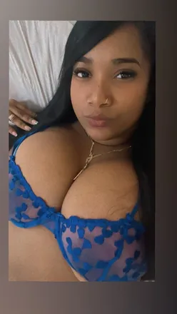 OnlyFans cuenta trinygarcia header 2