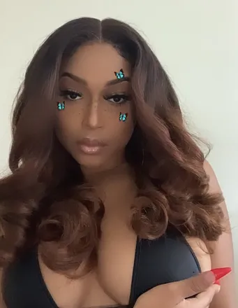 OnlyFans cuenta missreynadiorr header 2