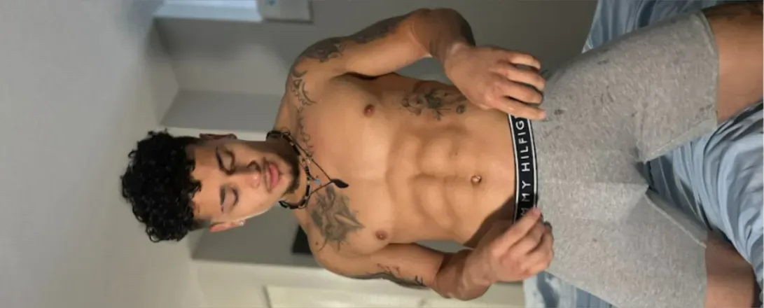 OnlyFans cuenta whereisalecmc header 2