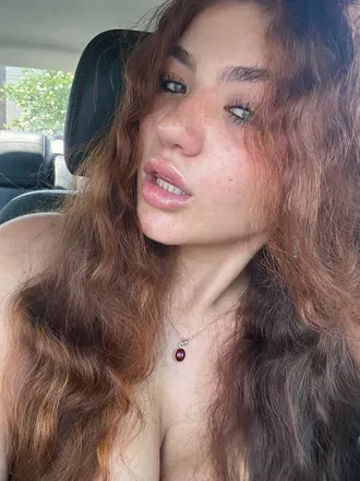 OnlyFans cuenta piperxevans avatar 1
