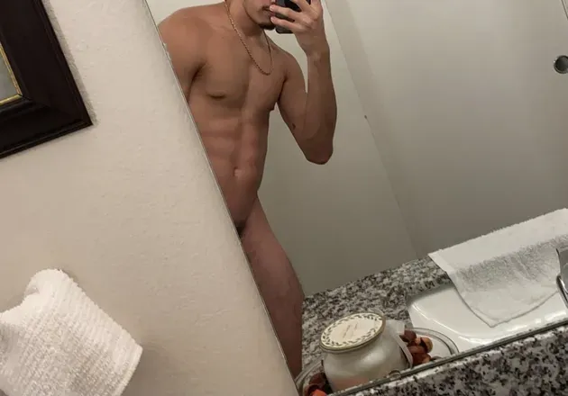 OnlyFans cuenta theoneelunico avatar 1