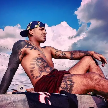 OnlyFans cuenta youngblack22 header 2