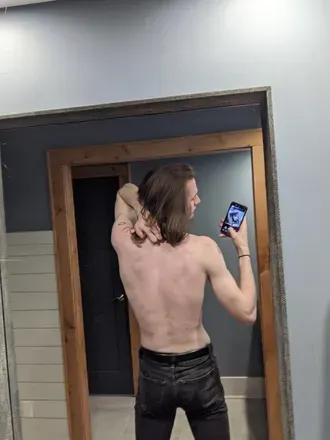 OnlyFans account  someguy143 avatar 1