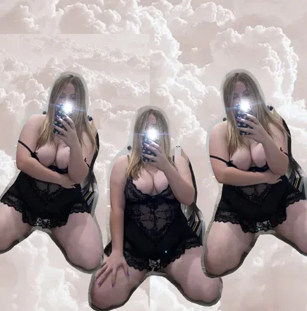 OnlyFans cuenta blondie5151 header 2