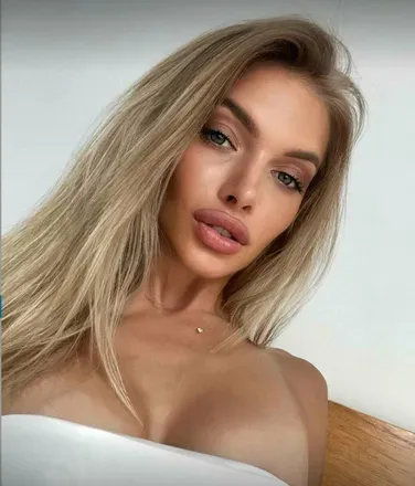 OnlyFans account  lollly_lu avatar 1