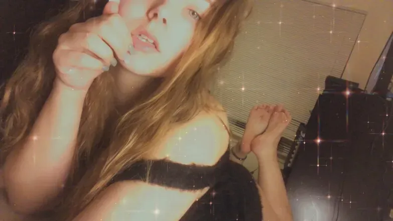 OnlyFans account  pinkf00t_free avatar 1