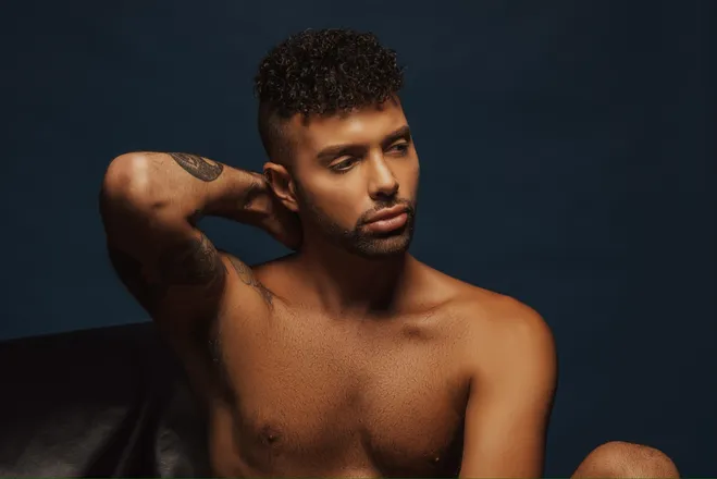 OnlyFans cuenta vitovaziri header 2