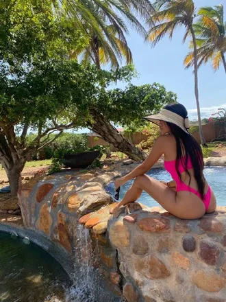 OnlyFans cuenta sophiehxox header 2