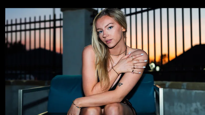 OnlyFans cuenta secretlyfe2022 header 2