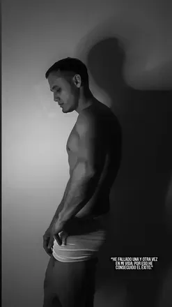 OnlyFans cuenta tomlatinx avatar 1
