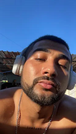 OnlyFans cuenta ferrdz00 header 2