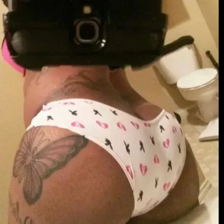 OnlyFans cuenta dessiwet4money avatar 1