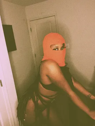OnlyFans account  luvonnyy avatar 1