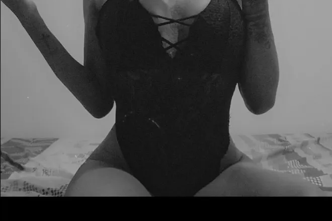 OnlyFans cuenta feercastro header 2