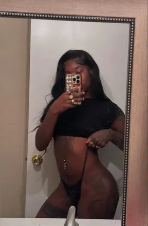 OnlyFans cuenta xlustxo header 2