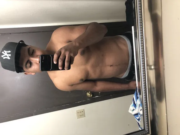 OnlyFans cuenta u25648022 header 2