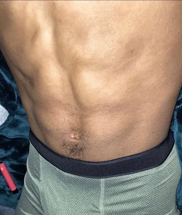 OnlyFans cuenta playboiitraee header 2