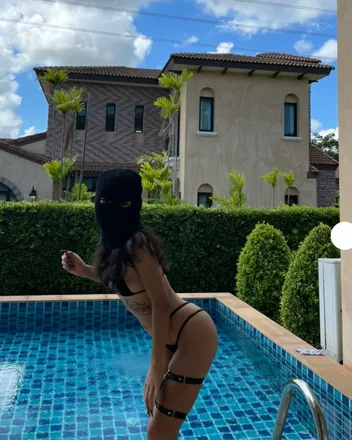 OnlyFans account  mo420 header 2