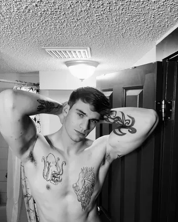 OnlyFans cuenta freethirstman avatar 1