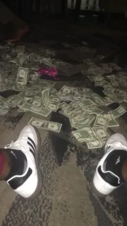OnlyFans cuenta moneymusa header 2
